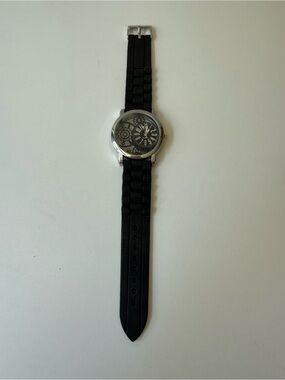 Black Silicone Strap Watch with Gear Dial